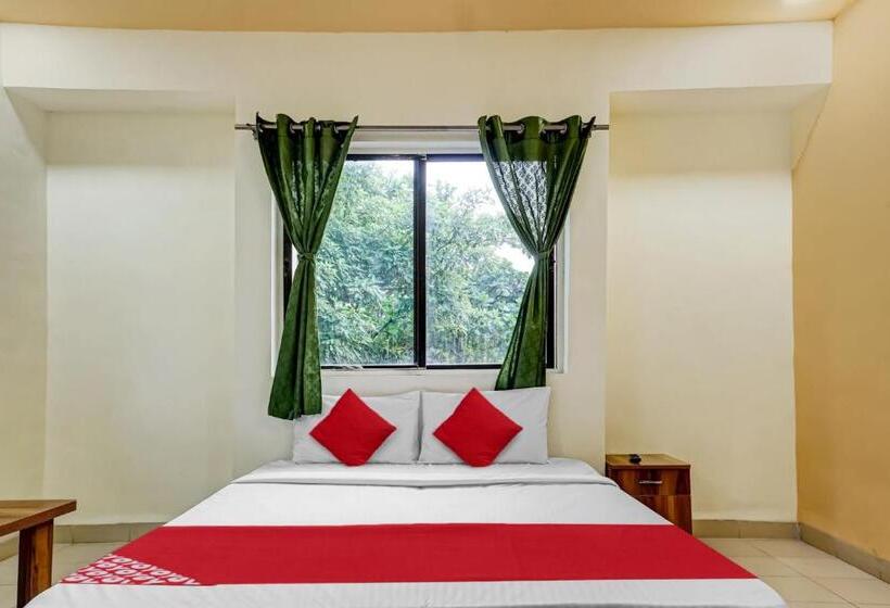 Трехместный Номер Классика, Oyo Sai Lodge