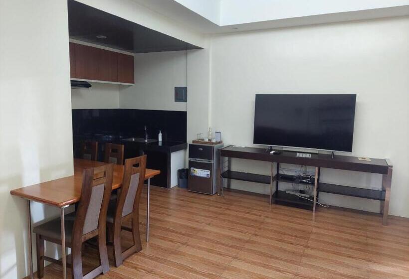 스위트, Maclare Resort