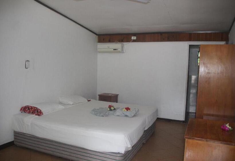 이코노미 룸, Mana Backpackers And Dive Resort