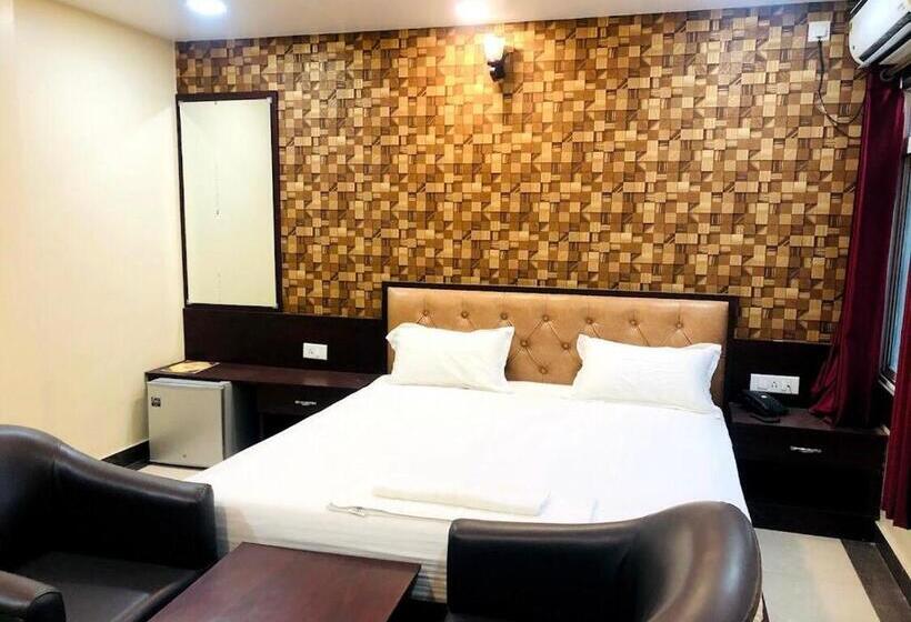 Номер Deluxe Кровать Кинг, The Metropol Hotel Siwan