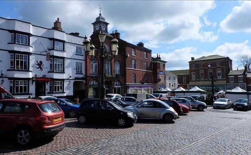 Дом 2 Спальни, Market Place Serviced Apartments, Leek