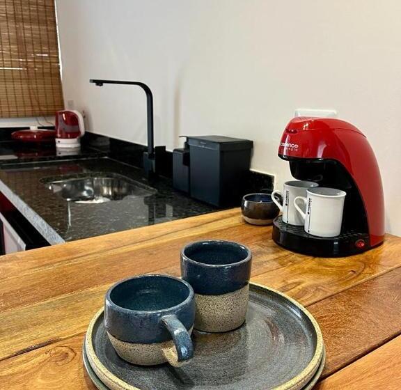 패밀리 스튜디오, Santomar Guest House