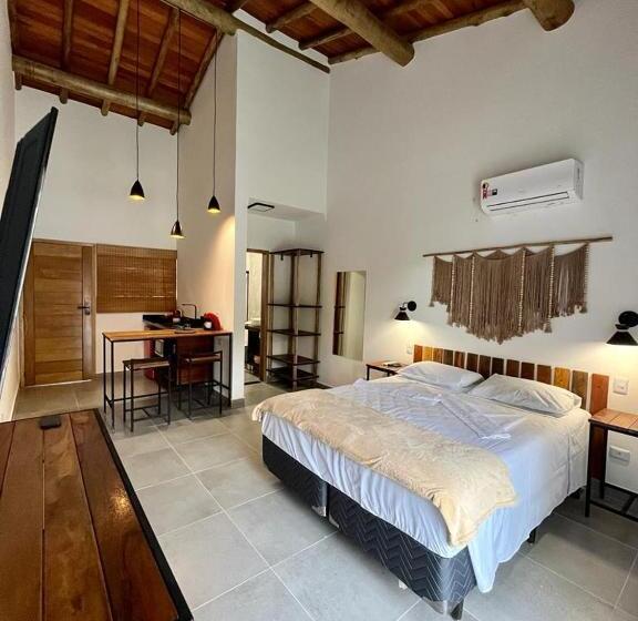 패밀리 스튜디오, Santomar Guest House