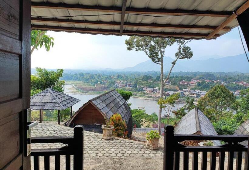 Семейный Номер, Arafah Resort @ Danau Kerinci Jambi Redpartner
