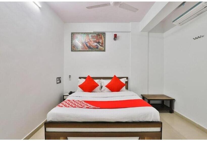Номер Deluxe, Day Night Stay, Surat