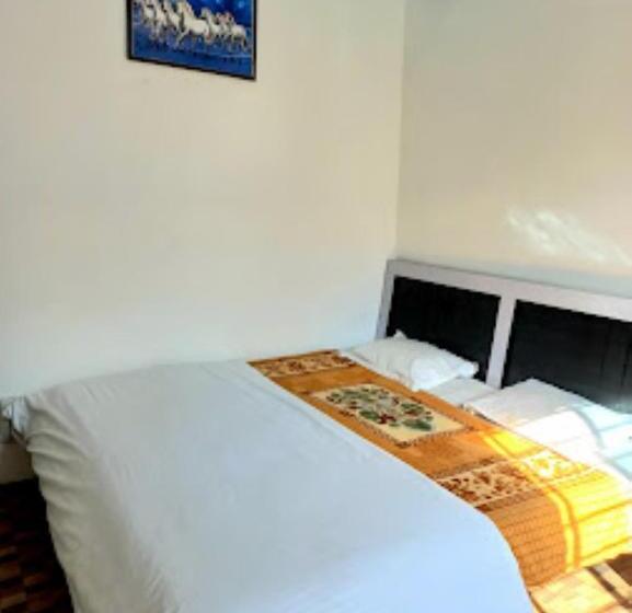 스탠다드 룸, White House Resort, Ukhimath