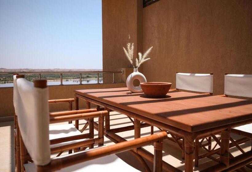 اتاق استاندارد با چشم‌انداز دریاچه, The Zen Wellness Resort