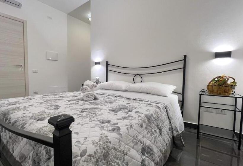 Номер Стандарт, B&b Ladislaus