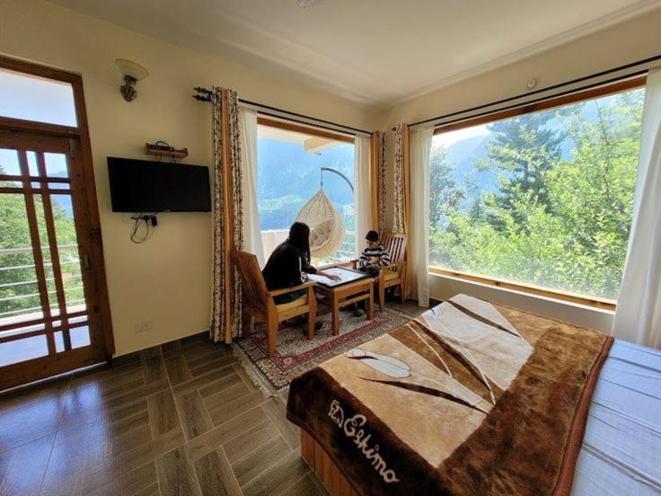 발코니 디럭스 룸, Elegance Retreat Manali Luxury Boutique Stay