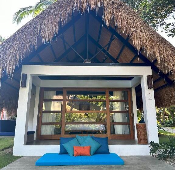جناح بريميوم, Salum Dive Resort