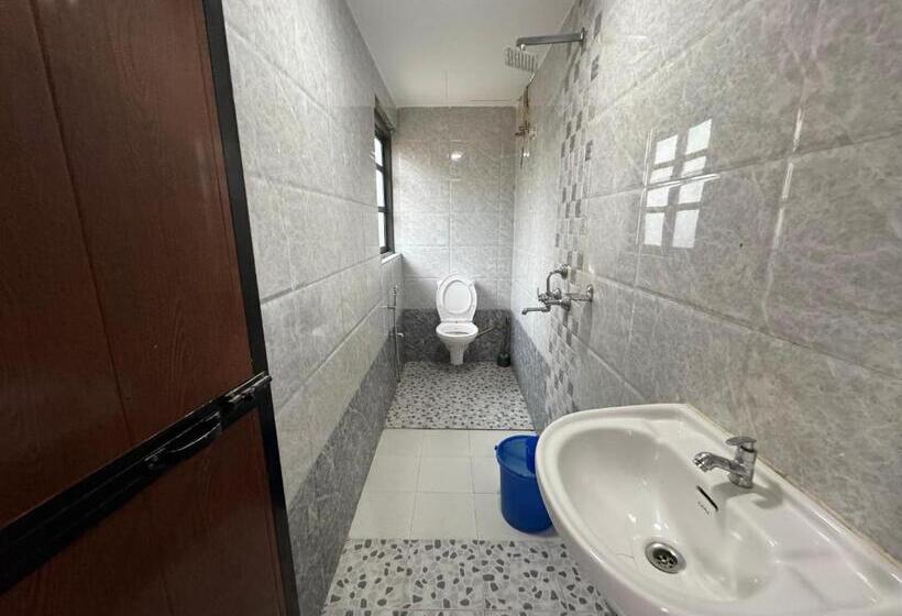 Номер Стандарт Трехместный, Frankies Holiday Inn