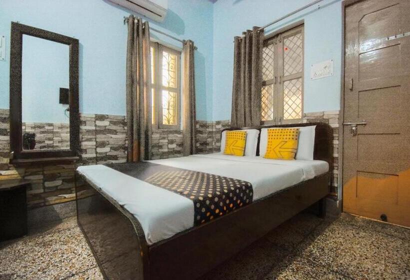 Номер Стандарт, Oyo Yatra Guest House