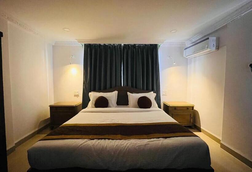 스탠다드 룸, Nagas Hotel Satyavati Morjim