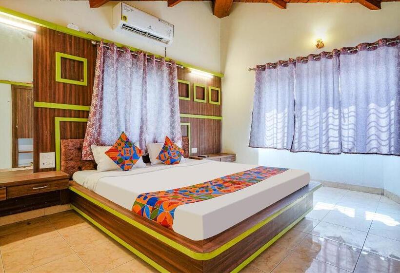 اتاق لوکس, Fabhotel Mint Resort