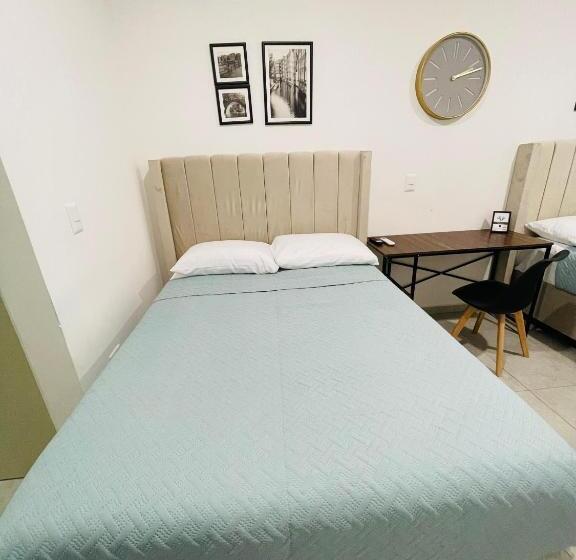 ２ダブルベッドのスタンダードルーム, Indomus Rooms