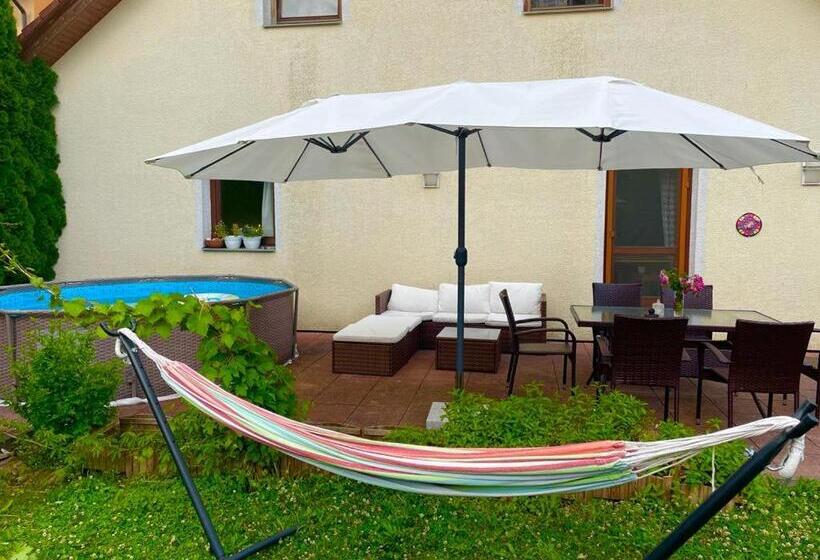 Семейный Номер Superior, Czech Paradise Family Guest House With Breakfast & Garden