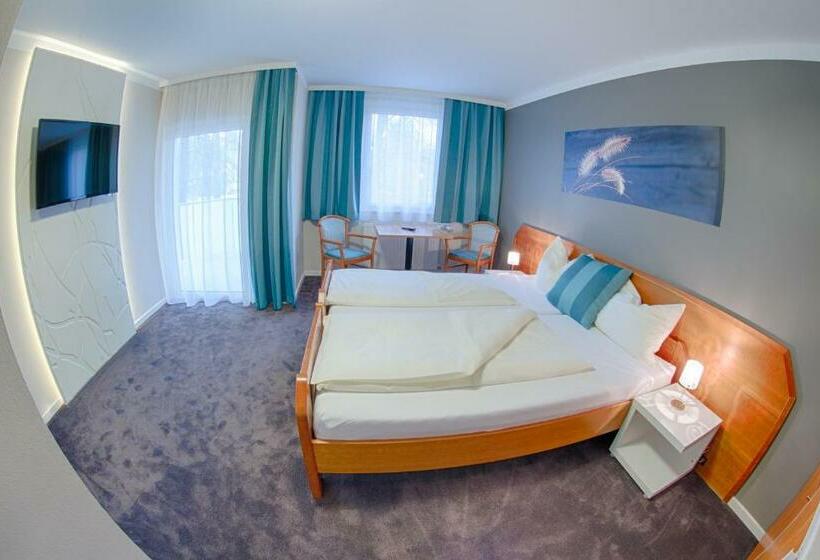 Номер Стандарт с Балконом, Frühstückshotel Waldbauer