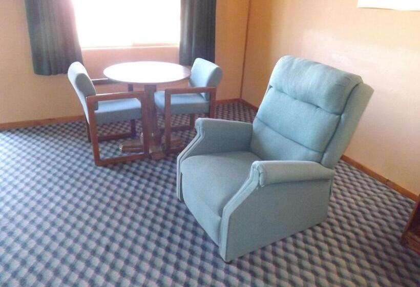 스탠다드 룸 킹사이즈 침대, Tristar Inn Xpress