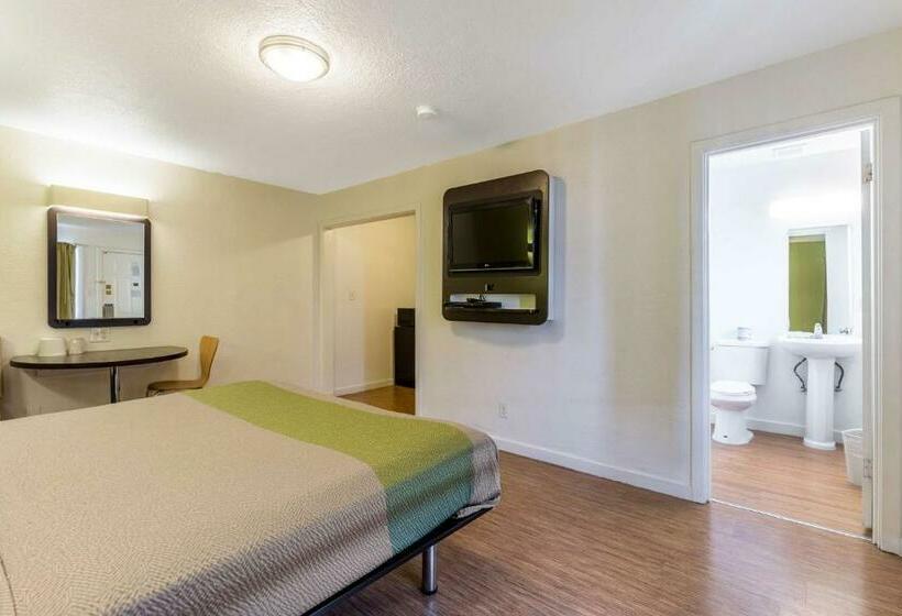 Стандартный Номер Кровать Кинг, Motel 6 San Rafael