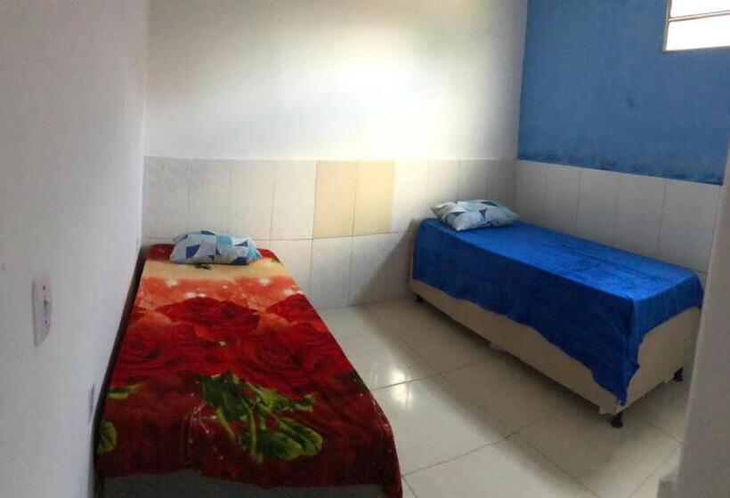 Номер Стандарт, Casa Preto E Branco