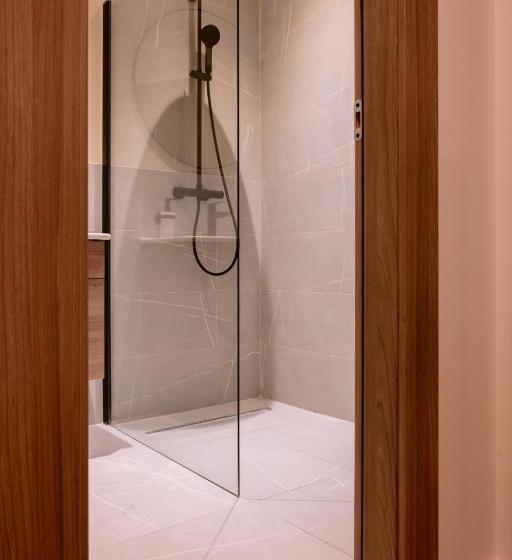 Апартаменты 1 Спальня, La Boheme Corbeanca   Partener Therme