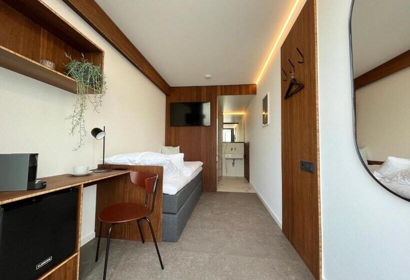 标准单人间, Tin Inn L Hückelhoven Einfach Gut   Das Hotel Aus Hochwertig Ausgebauten überseecontainern