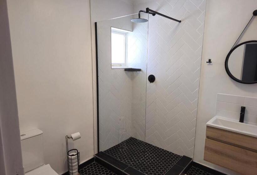 Кровать в Общей Комнате, Wunderlux