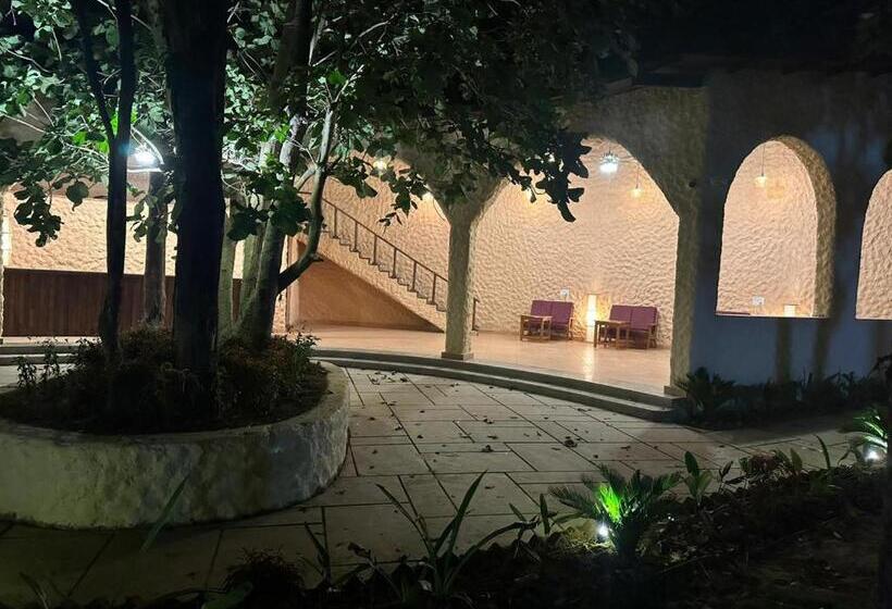 标准房带园景, Citrus Prime Kanha Resort And Villas