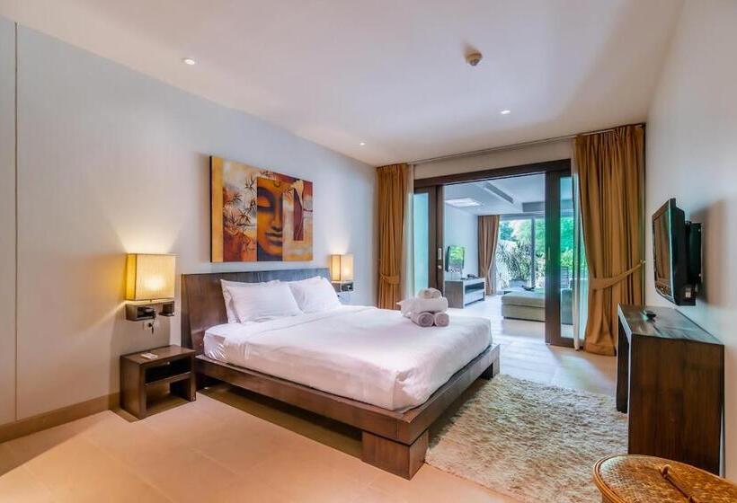 Апартаменты 2 Спальни, Poppy Beachfront Residence