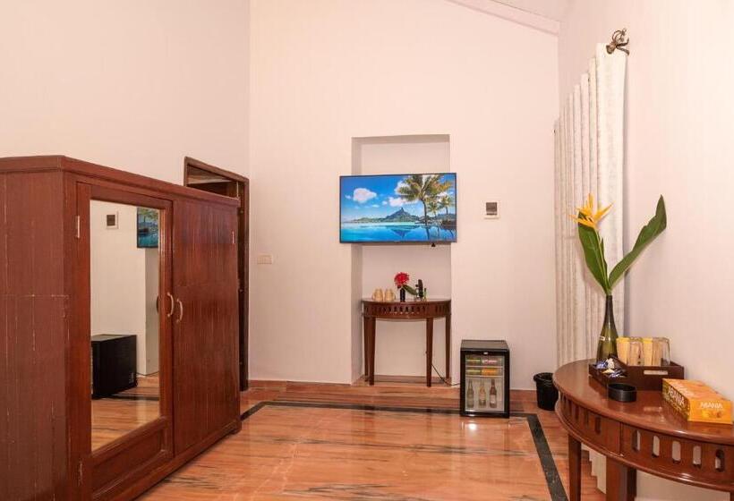 Family Suite, Sashas Holiday Village