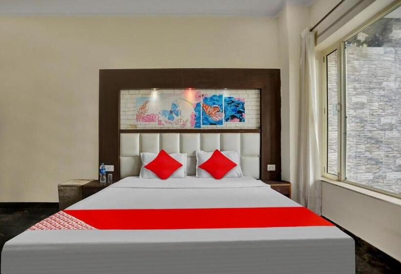 Трехместный Номер Классика, Oyo Lawendra Home Stay