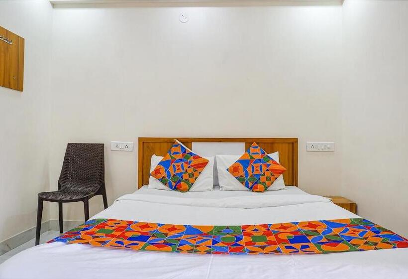 Номер Deluxe, Fabhotel Ashoka