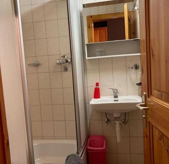 اتاق استاندارد, B&b Chalet Rey Bellet