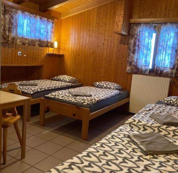اتاق استاندارد چهار تخته, B&b Chalet Rey Bellet