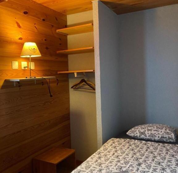 اتاق استاندارد سه نفره, B&b Chalet Rey Bellet