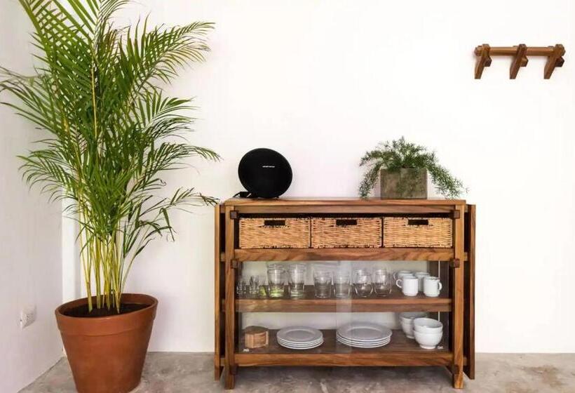 デラックススタジオ, Casa De Piedra Tulum