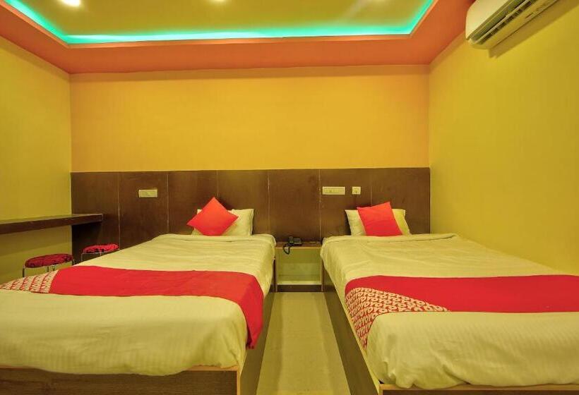 标准间, Collection O Joliday Inn
