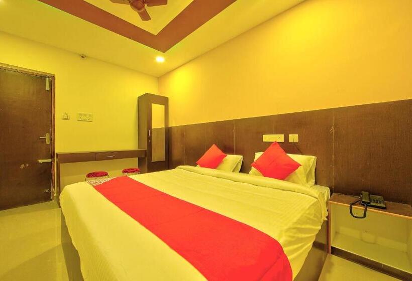 标准间, Collection O Joliday Inn