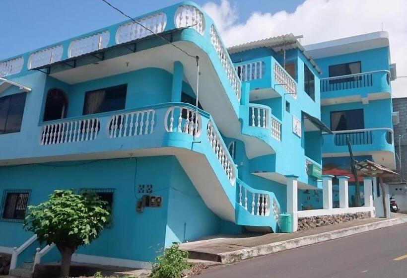 سوئیت با تخت بزرگ, Casa De Celeste