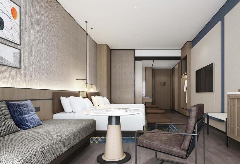스탠다드 룸 호수 전망, Four Points By Sheraton Yangjiang City Center