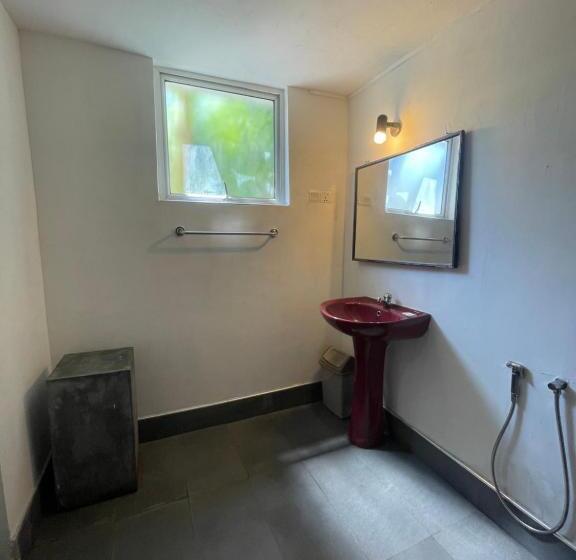 Номер Стандарт Вид на Сад, Bougain Villa Guesthouse