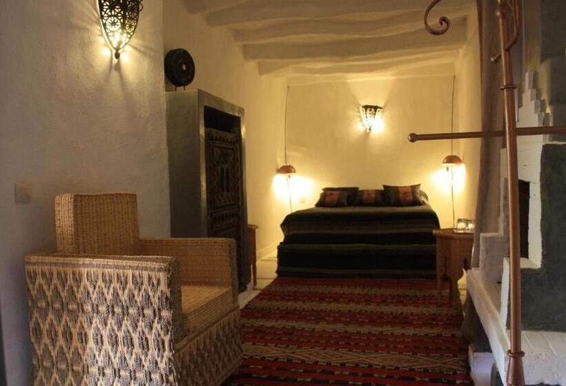 Номер Стандарт, Riad El Koudia