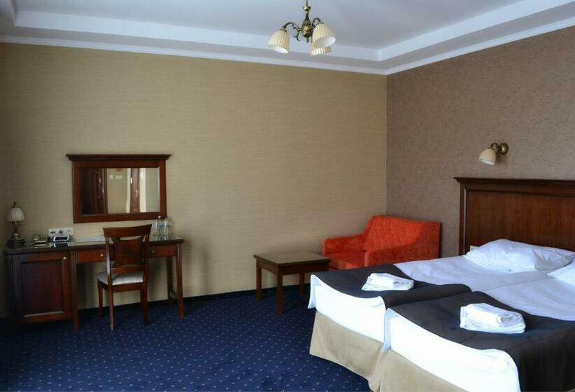 Номер Deluxe, Borowinowy Zdrój Hotel Wellness Spa & Conference