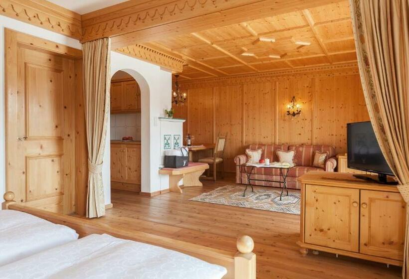 آپارتمان 1 خوابه با بالکن, Lärchenhof Natur