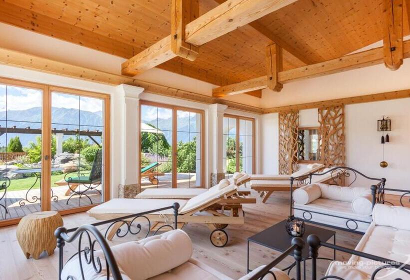 اتاق استاندارد با چشم‌انداز کوهستان, Lärchenhof Natur