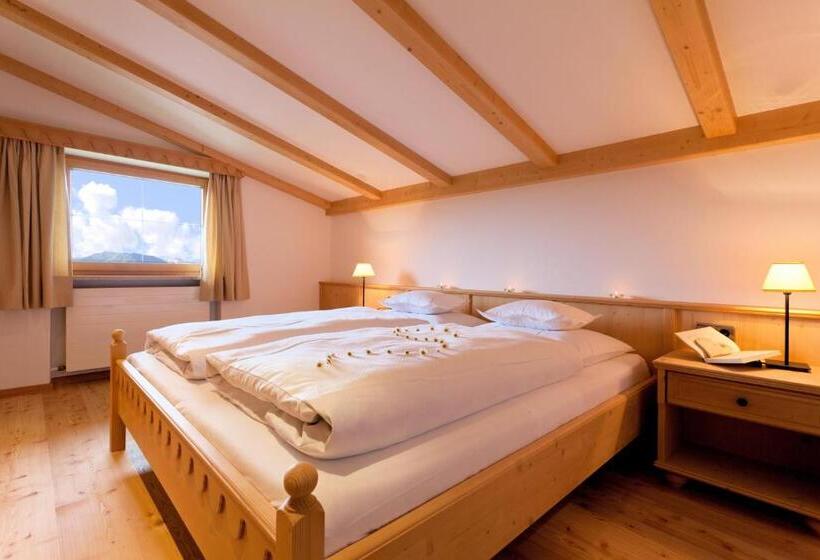 اتاق راحتی یک تخته, Lärchenhof Natur