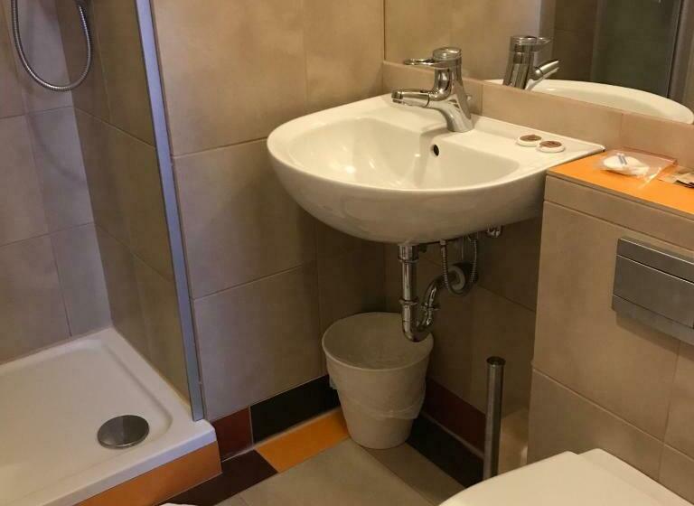 Номер Стандарт, Podzamcze