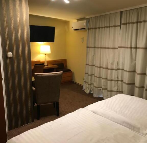 Бунгало Стандарт, Podzamcze