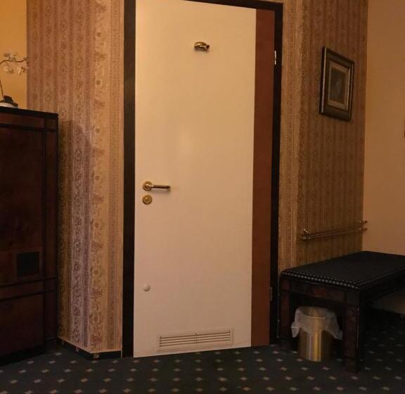 Номер Стандарт Трехместный, Podzamcze