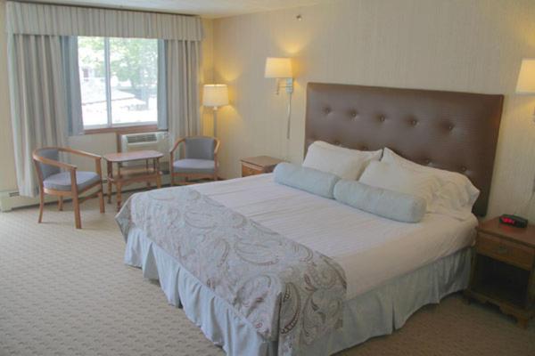 带大床的标准间, Rhumb Line Resort